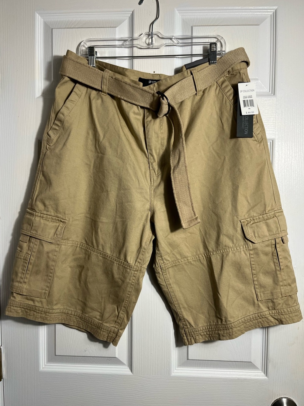 NWT SP Collection Tan Cargo Belted Men's Shorts 40
